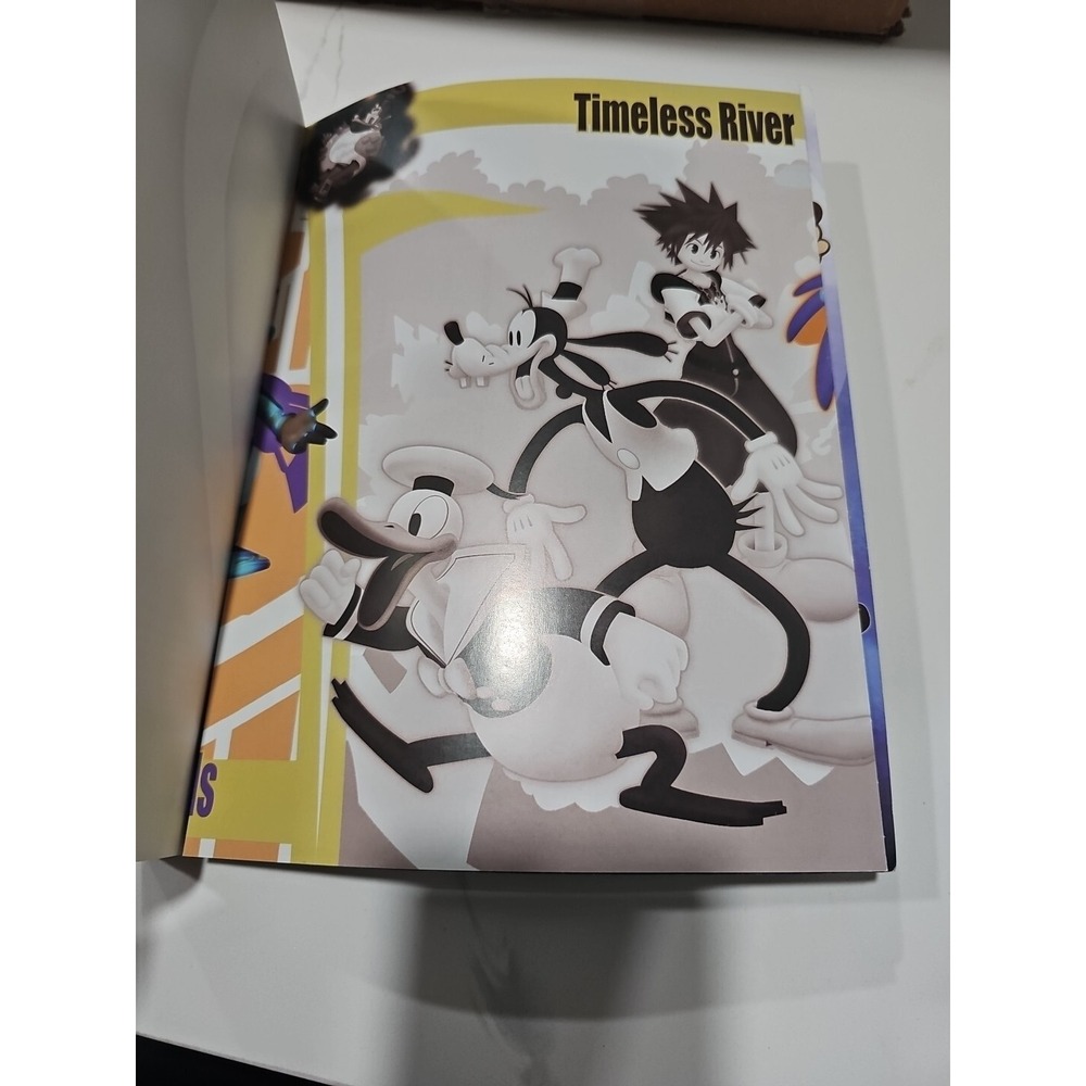 Brady Games - Kingdom Hearts II - Signature Series Guide PS2 W/ Poster Damaged - Picture 2 of 3